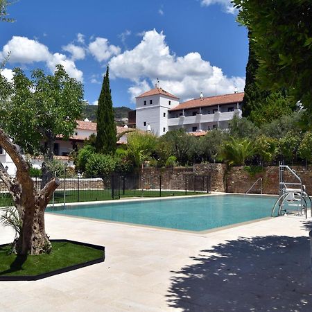 Parador De Guadalupe Guadalupe  Ngoại thất bức ảnh