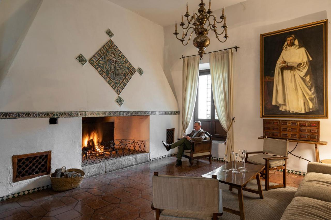 Parador De Guadalupe Guadalupe  Ngoại thất bức ảnh
