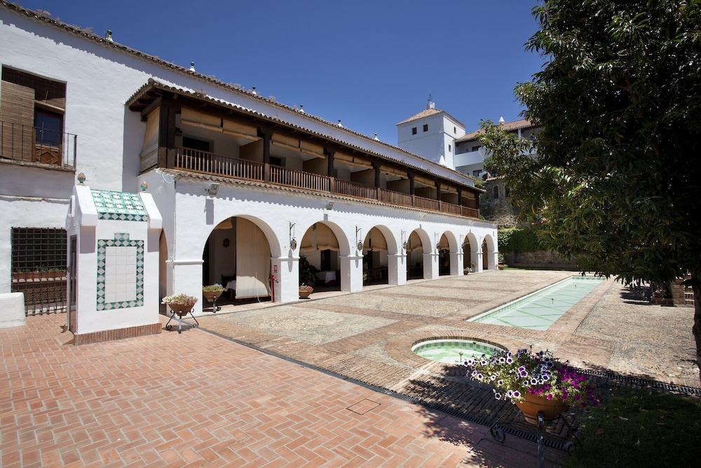 Parador De Guadalupe Guadalupe  Ngoại thất bức ảnh