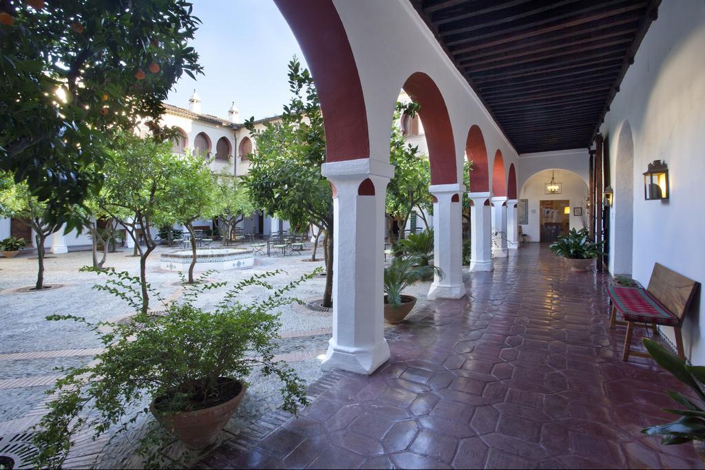 Parador De Guadalupe Guadalupe  Ngoại thất bức ảnh